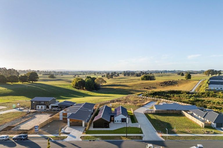 Photo of property in 204 Korimako Drive, Te Awamutu, 3800