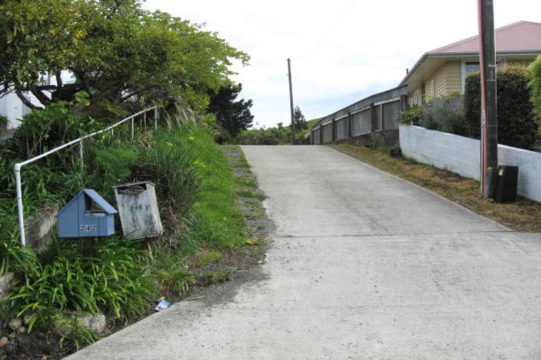 Photo of property in 240 Saint Vincent Street, Toi Toi, Nelson, 7010