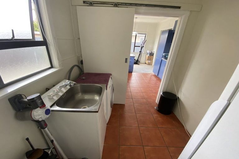 Photo of property in 219 Wolseley Street, Mayfair, Hastings, 4122