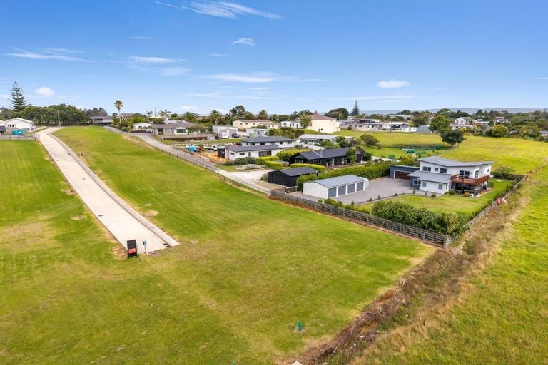 Photo of property in 7 Anbrue Lane, Ruakaka, 0116