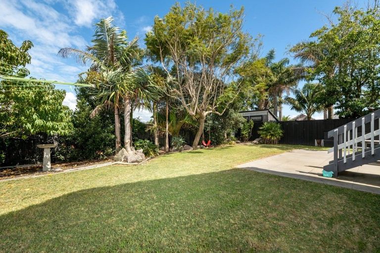 Photo of property in 80 Dickson Road, Papamoa Beach, Papamoa, 3118