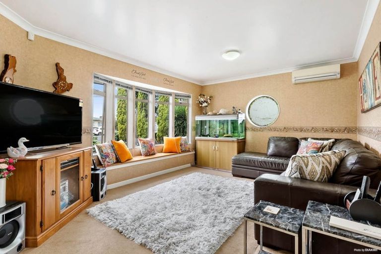 Photo of property in 15 Prictor Street, Papakura, 2110