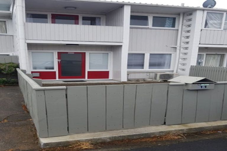 Photo of property in 11/6-8 Keys Street, Elderslea, Upper Hutt, 5018