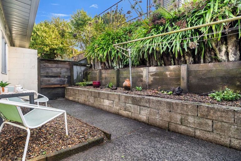 Photo of property in 2/100 River Road, Hamilton East, Hamilton, 3216