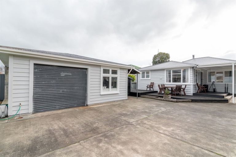 Photo of property in 121 Dixon Street, Masterton, 5810