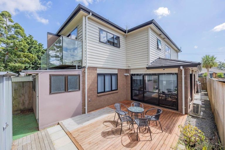 Photo of property in 8a Mahon Place, Papatoetoe, Auckland, 2025
