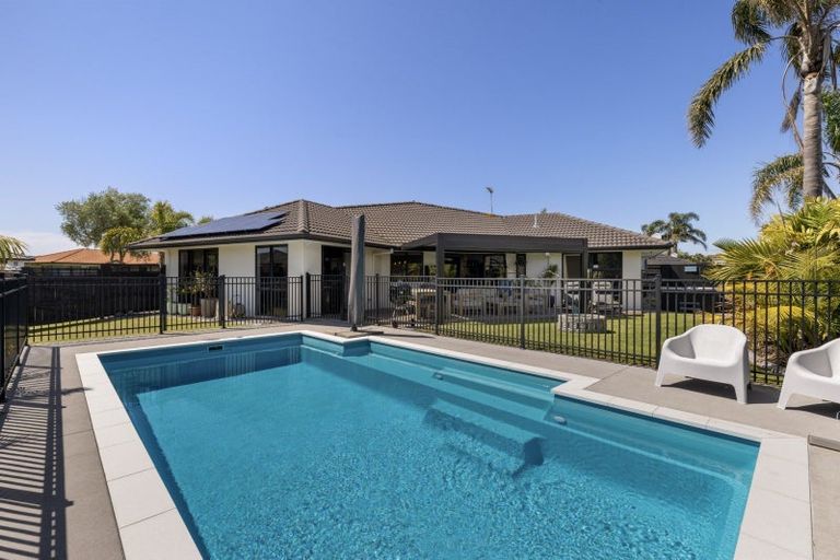 Photo of property in 7 Nicole Place, Papamoa Beach, Papamoa, 3118