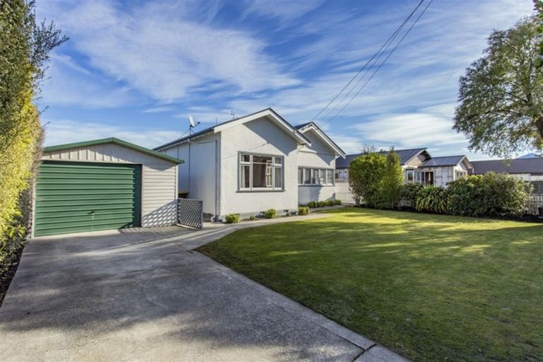 Photo of property in 1/12 Factory Road, Belfast, Christchurch, 8051