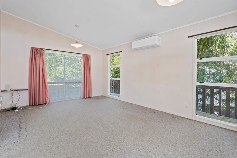 Photo of property in 8 Earls Place, Onerahi, Whangarei, 0110