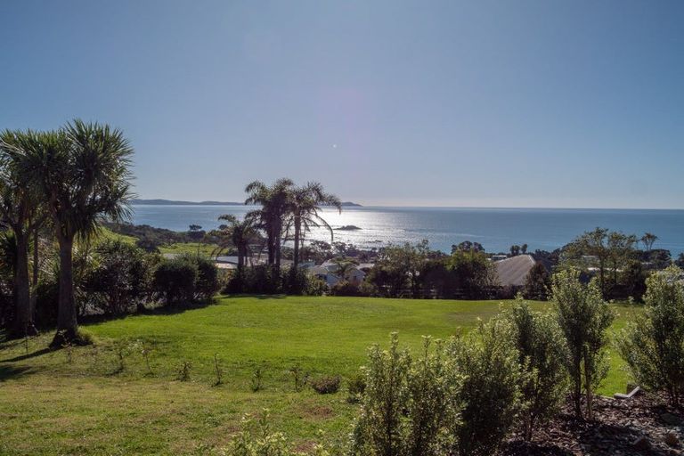 Photo of property in 22 Midgard Road, Coopers Beach, 0420