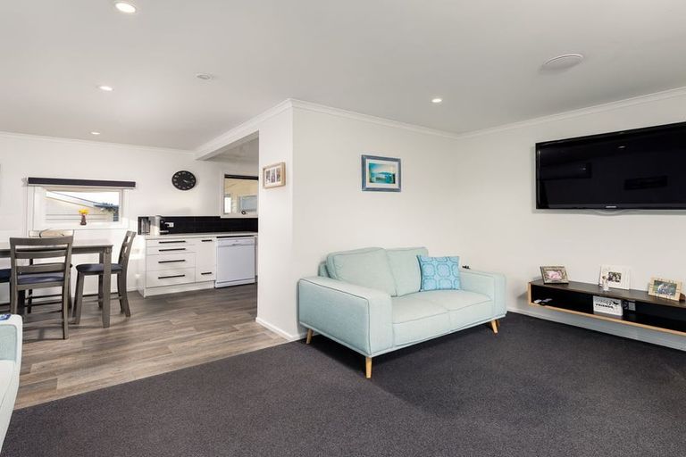 Photo of property in 48 Oxford Street, Waimate, 7924