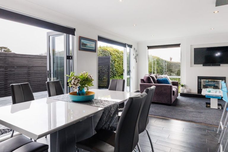 Photo of property in 59 Liberty Grove, Kelvin Grove, Palmerston North, 4414