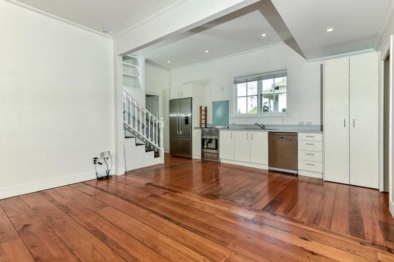 Photo of property in 1 Ethel Street, Sandringham, Auckland, 1025