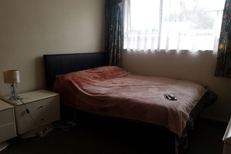 Photo of property in 2/4 Rodney Street, Waiwhetu, Lower Hutt, 5010