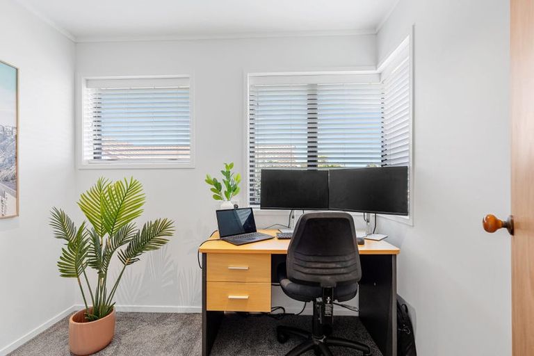 Photo of property in 13 Tupaea Place, Otumoetai, Tauranga, 3110