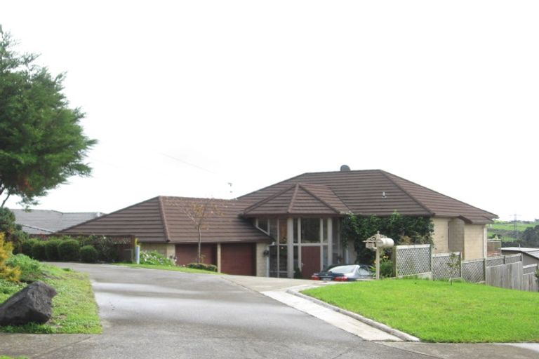 Photo of property in 22 Lamia Place, The Gardens, Auckland, 2105