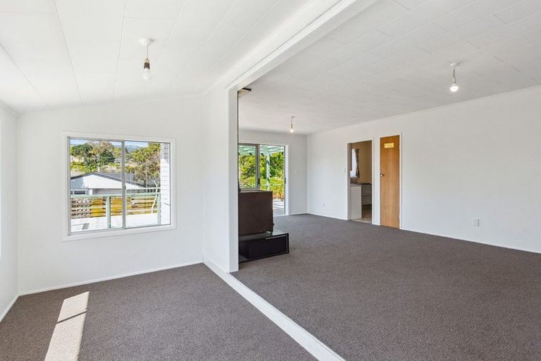 Photo of property in 7b Nola Avenue, Raumati Beach, Paraparaumu, 5032
