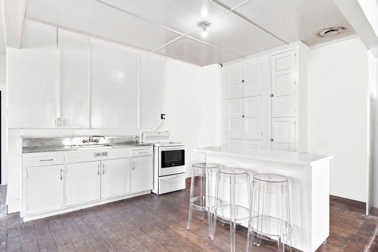 Photo of property in 41 Grey Street, College Estate, Whanganui, 4500