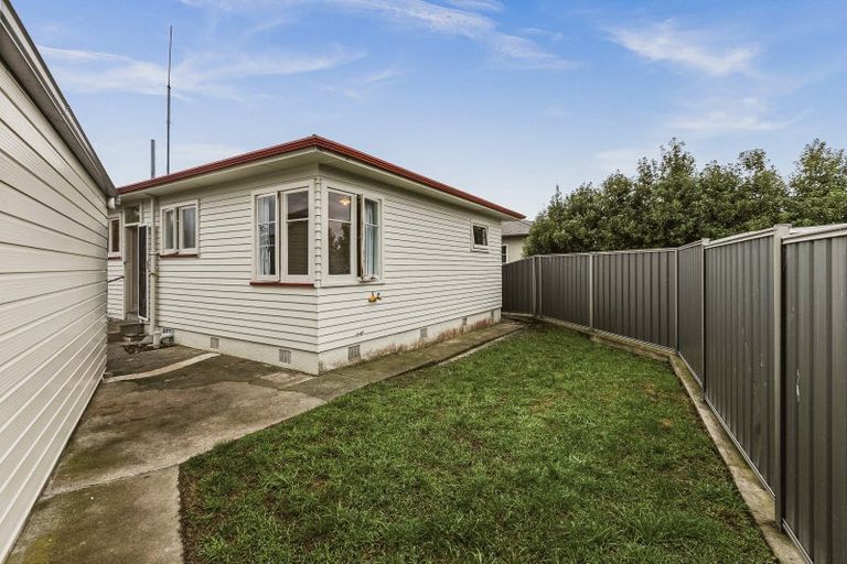 Photo of property in 15 Devon Street, Taradale, Napier, 4112