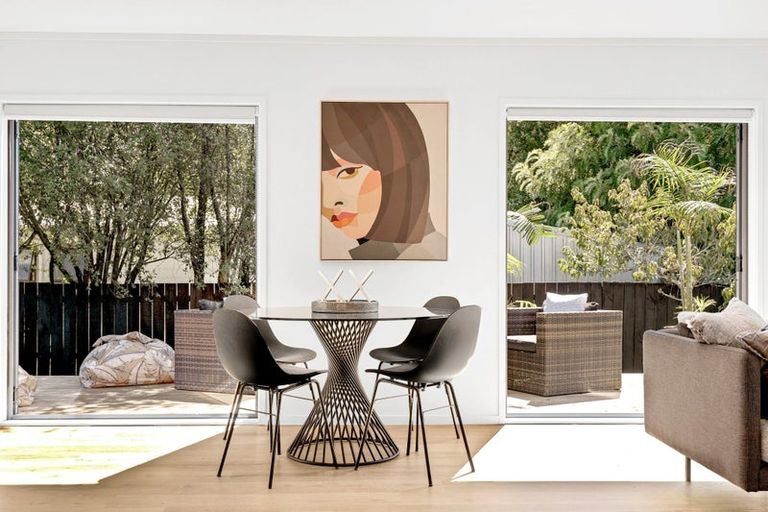 Photo of property in 38 Childers Road, Ranui, Auckland, 0612