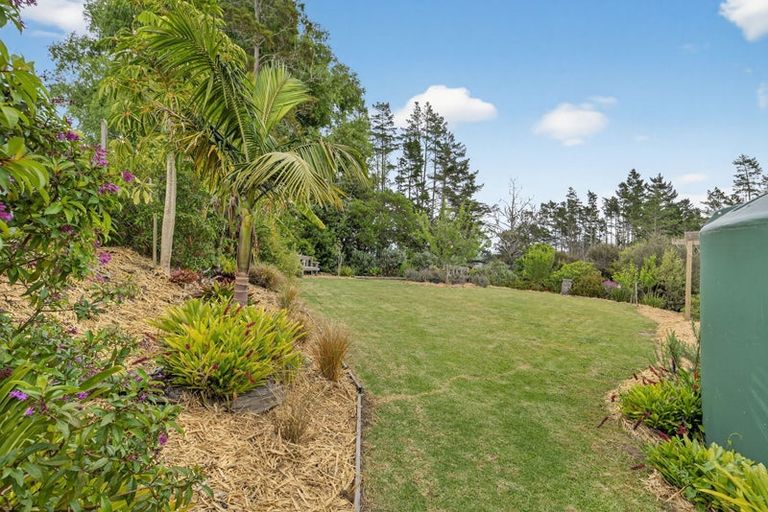 Photo of property in 1893 Paparoa Valley Road, Paparoa, 0571