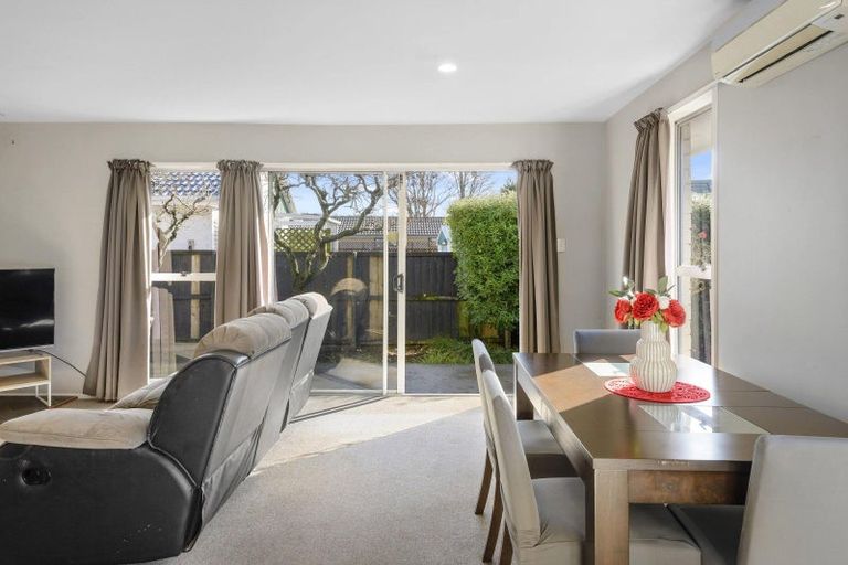 Photo of property in 8b Ansonby Street, Russley, Christchurch, 8042