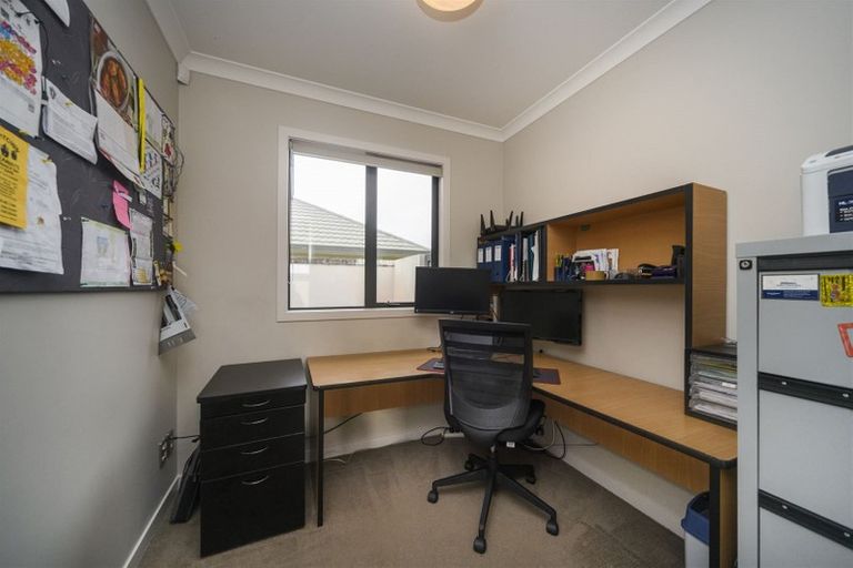Photo of property in 114 Linton Street, West End, Palmerston North, 4410