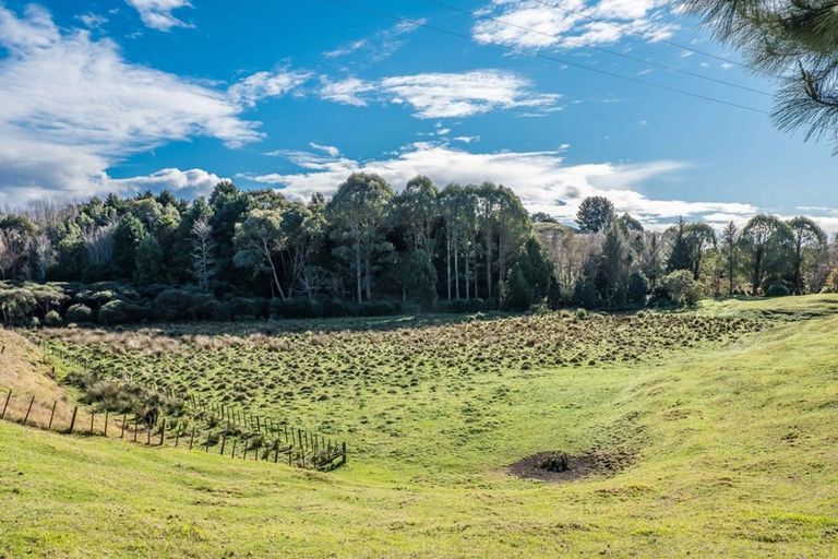 Photo of property in 25 Derham Road, Te Horo, Otaki, 5581