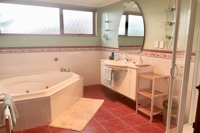 Photo of property in 34 Bradshaw Street, Bluff, 9814