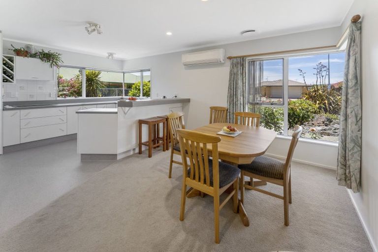 Photo of property in 21 Coleridge Place, Stoke, Nelson, 7011