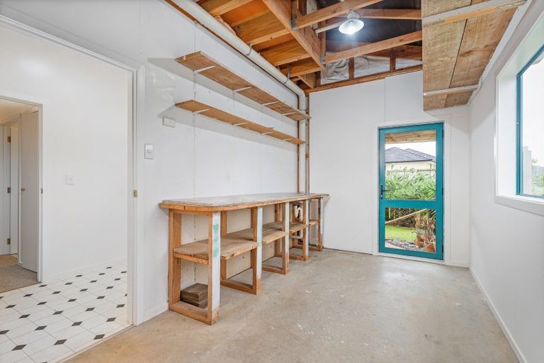 Photo of property in 10 Protea Crescent, Whitianga, 3510