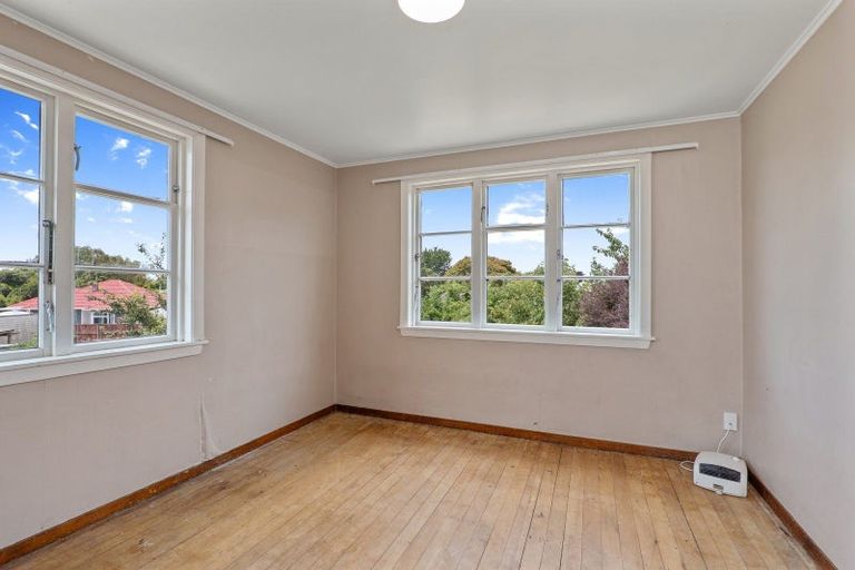 Photo of property in 7 Hooker Avenue, Bryndwr, Christchurch, 8053