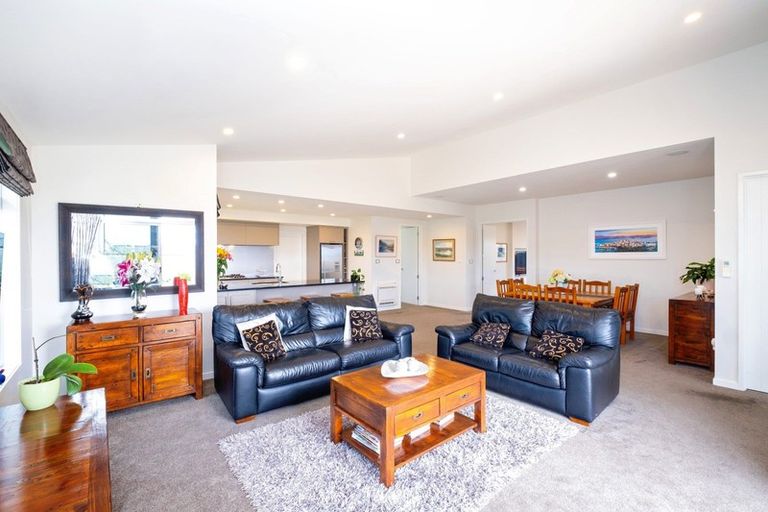 Photo of property in 32 Meissner Road, Havelock North, 4130