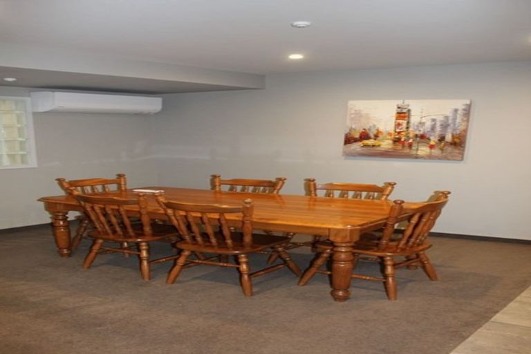 Photo of property in 3/2 Manor Place, Dunedin Central, Dunedin, 9016