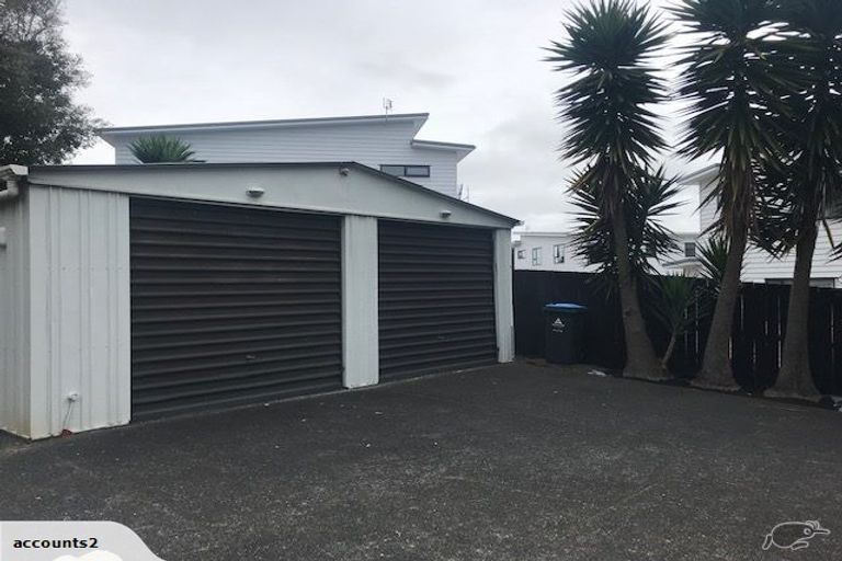 Photo of property in 17 Skinner Road, Mount Wellington, Auckland, 1060