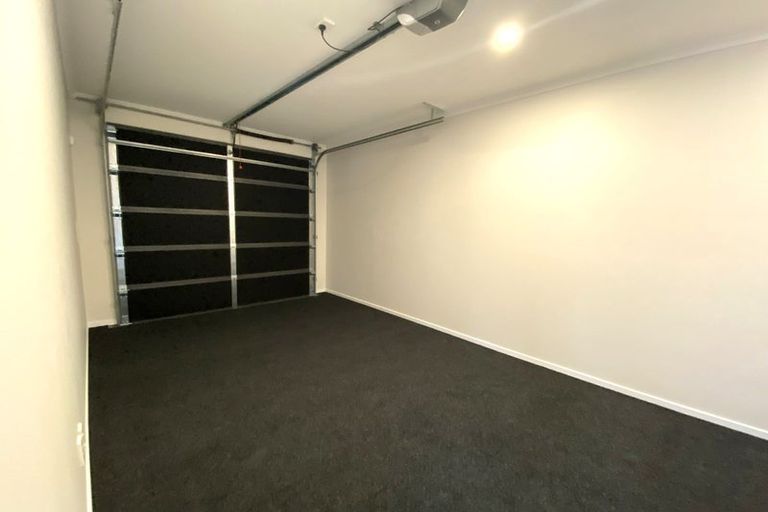 Photo of property in 23 Koreke Close, Kenepuru, Porirua, 5022