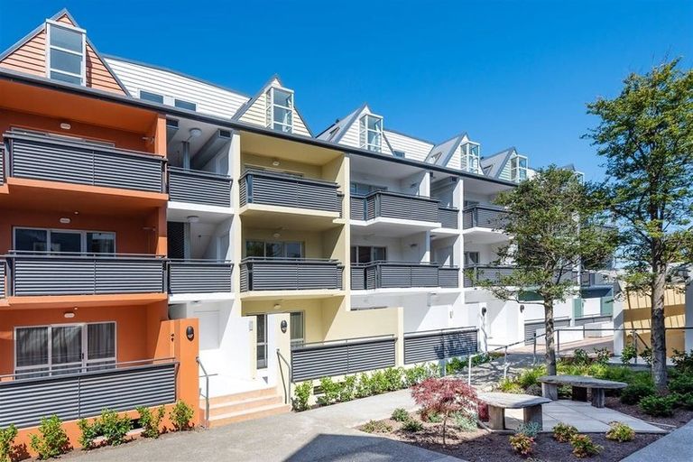 Photo of property in Amuri Park Apartments, 37/280 Bealey Avenue, Christchurch Central, Christchurch, 8013