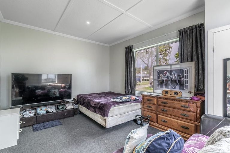 Photo of property in 98 Hokonui Drive, Gore, 9710