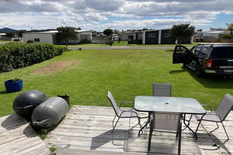 Photo of property in 185 Rangiora Crescent, Matarangi, Whitianga, 3592