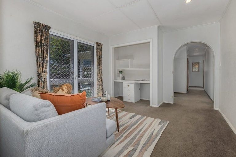 Photo of property in 3 Marlborough Street, Levin, 5510