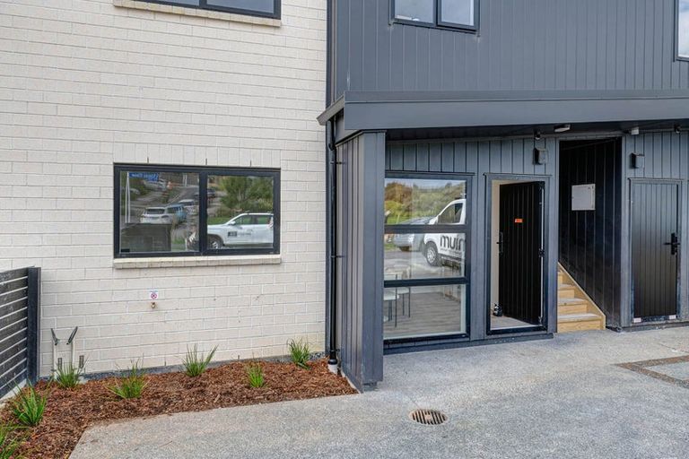 Photo of property in 4/3 Kawau Close, Orewa, 0931