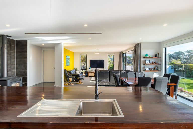 Photo of property in 231 Moturata Road, Taieri Beach, Brighton, 9091