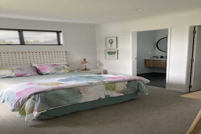 Photo of property in 1 Flack Street, Pyes Pa, Tauranga, 3112