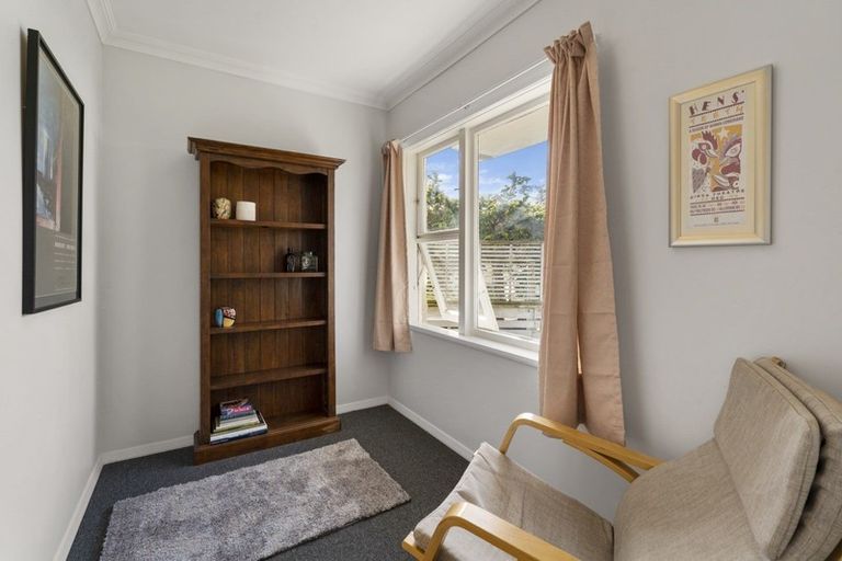 Photo of property in 28 Freemans Road, Otaki, 5512