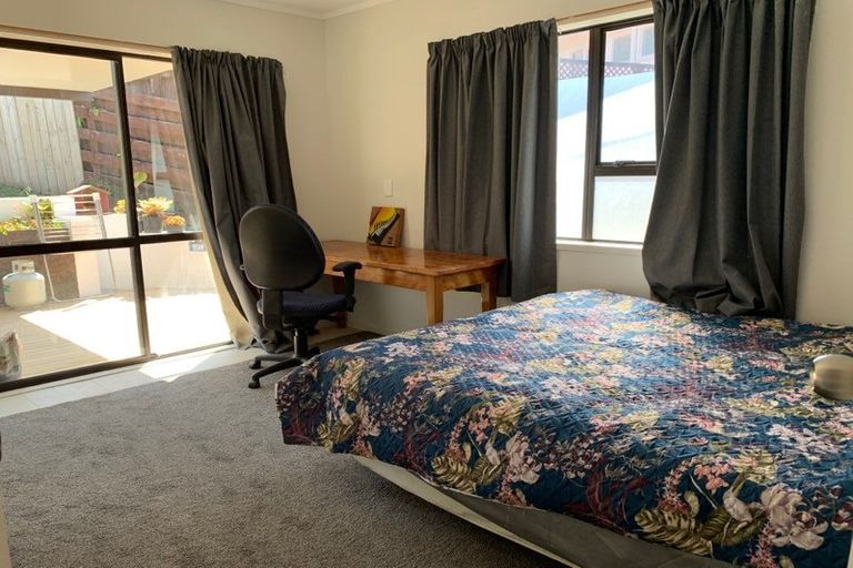 Photo of property in 60 Lynden Avenue, Hillcrest, Auckland, 0627