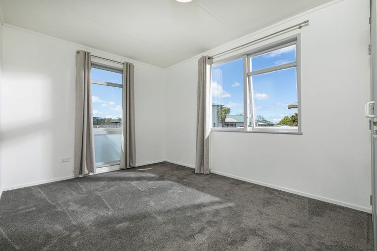 Photo of property in 12 Arthur Street, Riverhead, 0820