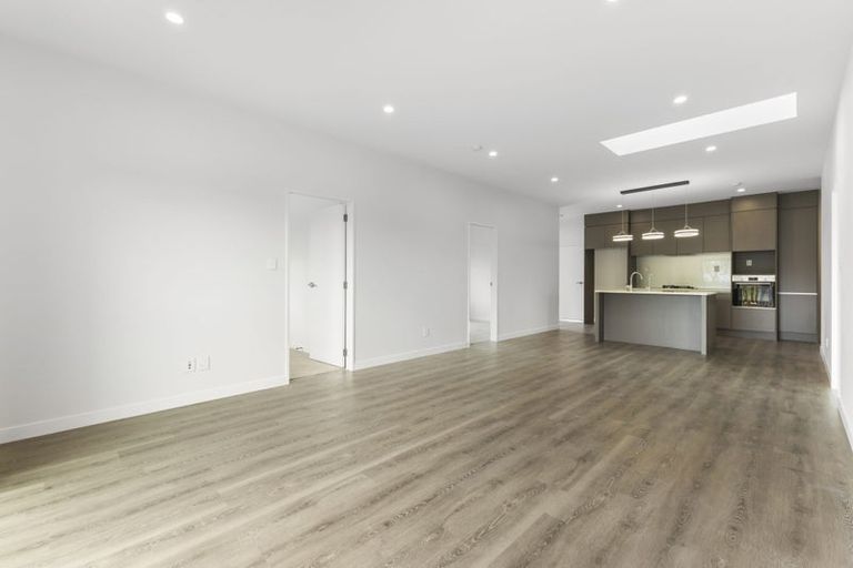 Photo of property in 36 Regis Park Drive, Pukekohe, 2120