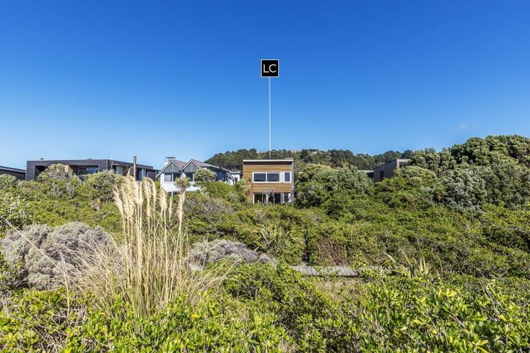 Photo of property in 29 Boardwalk Lane, Seatoun, Wellington, 6022