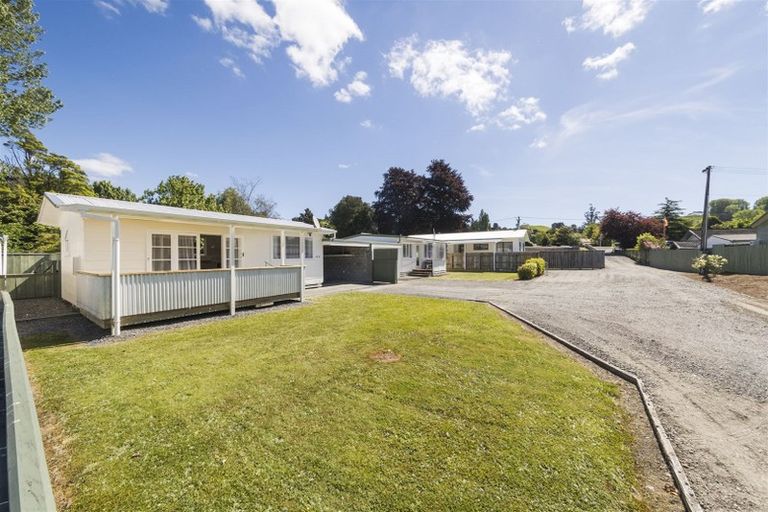 Photo of property in 13 Milne Street, Hunterville, 4730