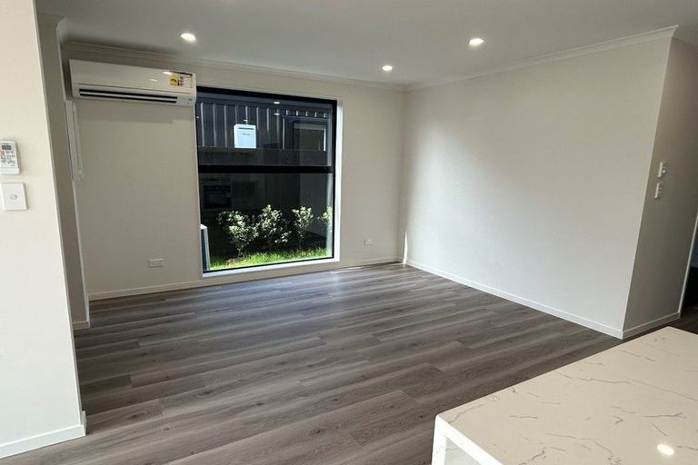 Photo of property in 6 Waikaha Street, Pokeno, 2472